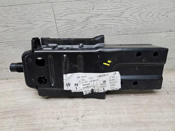 OEM A4476200887 Longarina Esquerda para Mercedes Vito image 4
