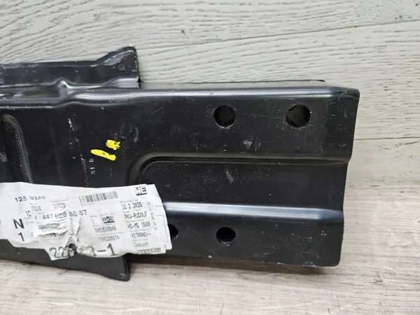OEM A4476200887 Longarina Esquerda para Mercedes Vito image 6