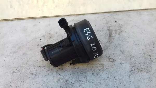 Pompe à air secondaire ZB752022501 BMW 3 E46 2.0 N42 image 2