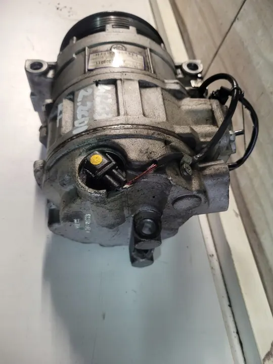 Compresor de Aire Acondicionado Mercedes W203 2.2 CDI A0012305011 image 2