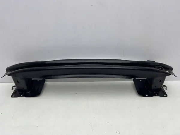 Refuerzo Parachoques Trasero Ford Capri EV OEM 11A807311 image 3