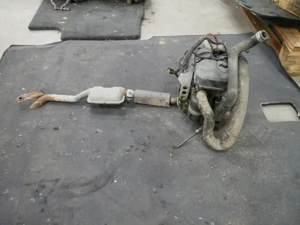 BMW E39 E38 M57 Webasto Chauffage d'appoint OEM 8386352 image 4