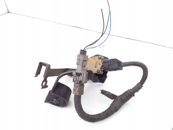 Toyota Avensis Scheinwerferniveausensor OEM ARA189603 image 2