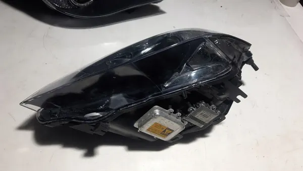 Farol Esquerdo BMW E60 E61 Xenon Dinâmico OEM image 2