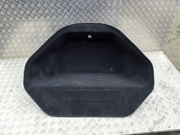 Tesla Model S 2013 Bagageutrymmesmatta OEM 103837800C image 2