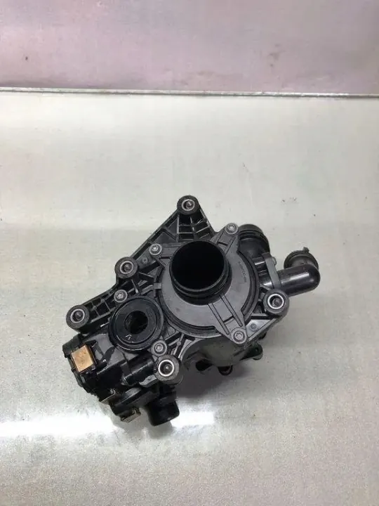 Termostaatin kotelo OEM 863194308 MINI COOPER F56:lle image 2