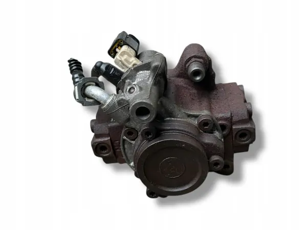 Pompe haute pression Ford Focus 3 OEM 9676289780 image 2