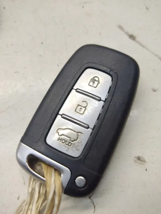 Hyundai ix35 2011 Låsinsats OEM 383DR image 10