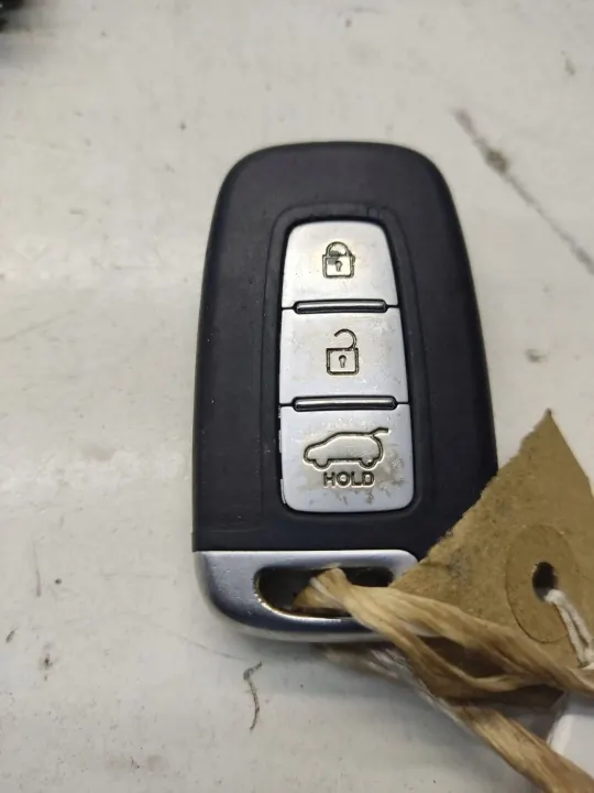 Hyundai ix35 2011 Låsinsats OEM 383DR image 8