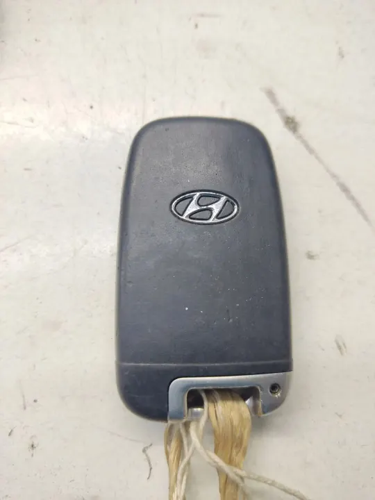 Hyundai ix35 2011 Låsinsats OEM 383DR image 9