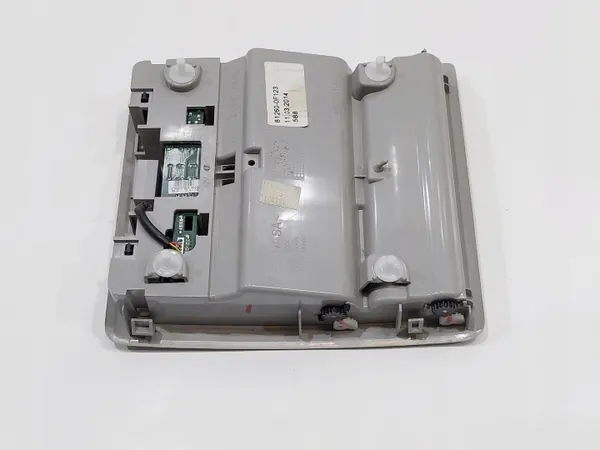 OEM 81260-0F123 Luz Techo Cabina para Toyota Verso image 4