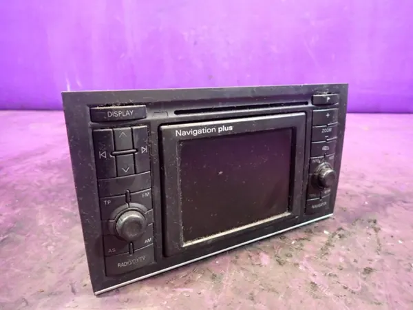 Radio Audi A4 B6 OEM Zawada-384249- avec Navigation image 2