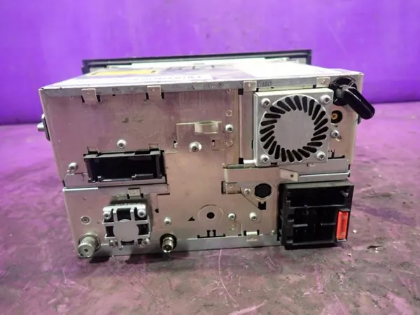 Radio Audi A4 B6 OEM Zawada-384249- avec Navigation image 5