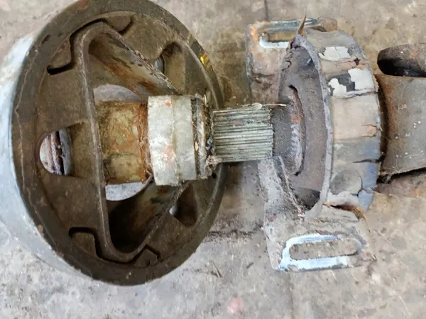 Antriebswelle Mercedes W123 2.3B Automatik OEM image 4