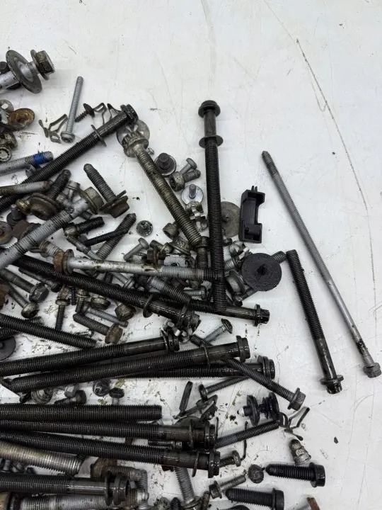 Schroefset OEM 9| AUDI A6 C7 - 15kg Gebruikt image 8