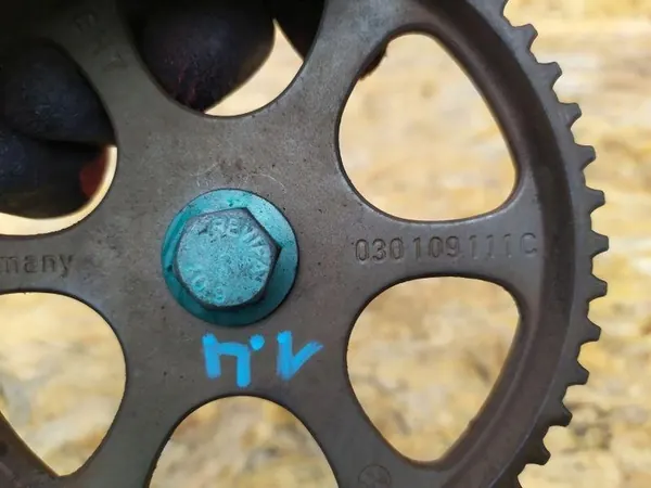 Nockenwelle SEAT CORDOBA I 1.4 OEM image 3