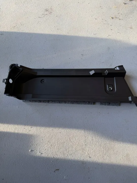 OEM 849294641R Moldura Para-choques Traseiro Esquerdo image 2