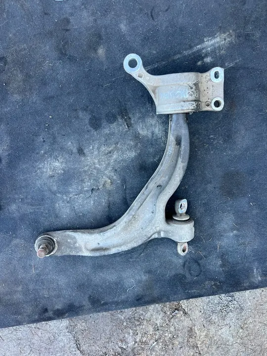 Chrysler Pacifica 2018 Amortisseur avant gauche avec ressort OEM image 8