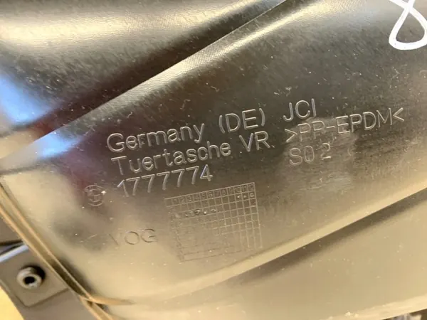 OEM LORK-2068-33010 Voorrechter Deurbekleding BMW F10 image 6