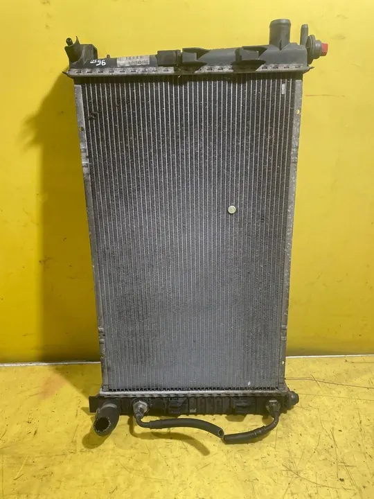 Waterradiator Mercedes W168 OE 1685001602 image 3