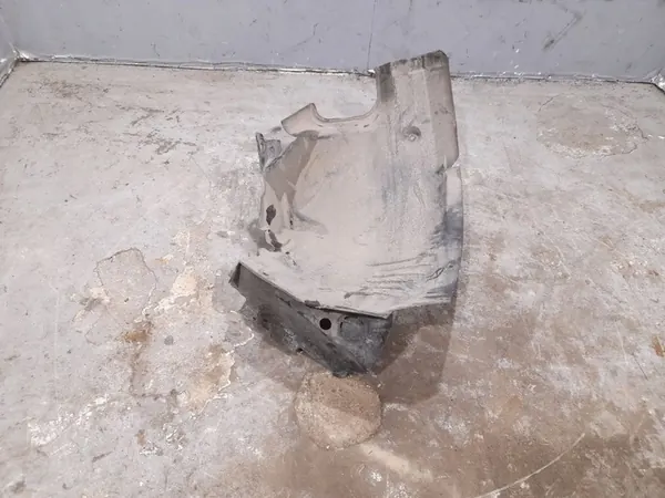 Mercedes-Benz C W204 2011 Passaruota anteriore destro OEM image 5