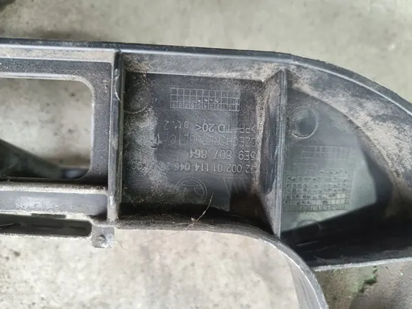 Suporte de para-choque traseiro esquerdo SKODA OCTAVIA III 5E9807863 image 10