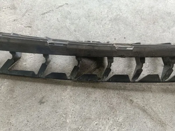 Suporte de para-choque traseiro esquerdo SKODA OCTAVIA III 5E9807863 image 6