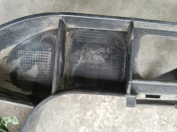 Suporte de para-choque traseiro esquerdo SKODA OCTAVIA III 5E9807863 image 9