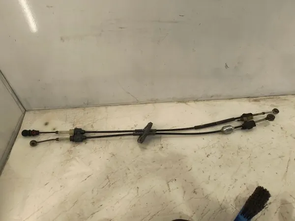 Renault Master III Versnellingskabelset OEM image 2