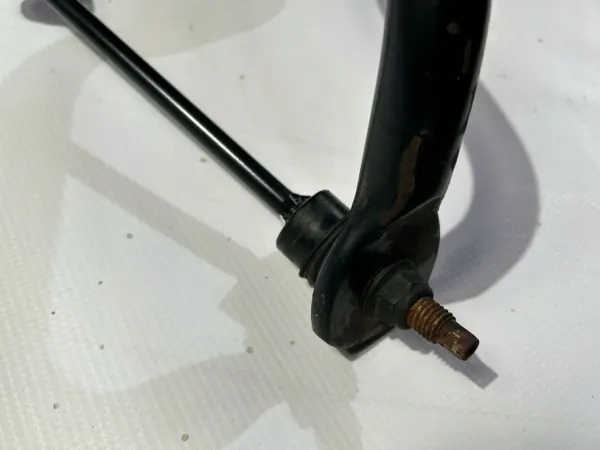 OEM AL3V5482CC Etutasauslinkki Ford F150 image 3