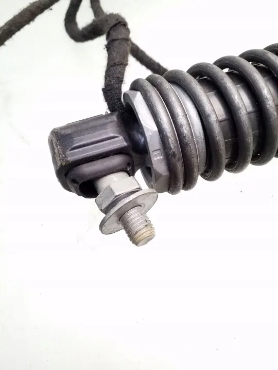 Actuateur de coffre BMW Série 7 OEM 712009902 image 4