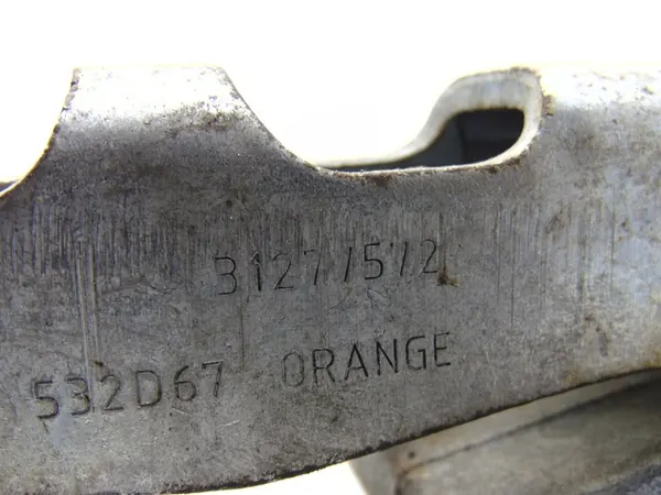 Moottorin Takapidike Volvo V50 S40 C30 C70 V40 image 3