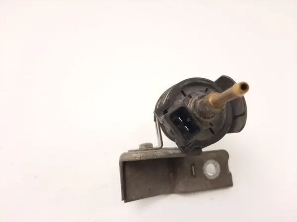 Polttoainepumppu OEM 853 Toyota Auris 2.0L Diesel image 3