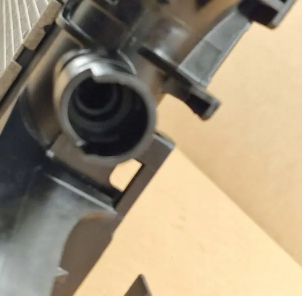 Radiateur d'eau Opel OE OEM 2AMOW 13453906 pour Astra K image 4