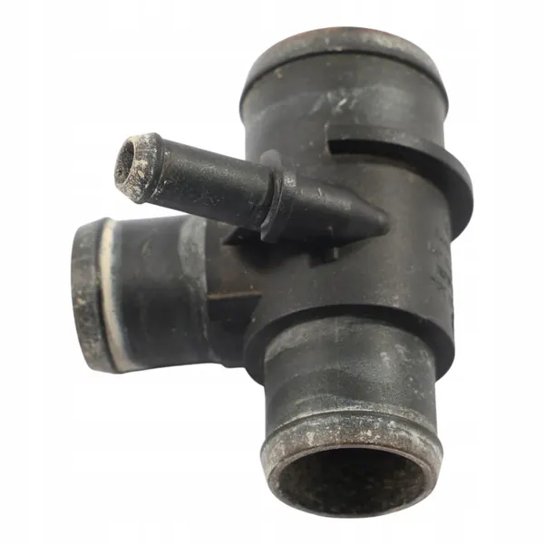 Conector de Tubería de Agua Land Rover OEM LR025969 image 2