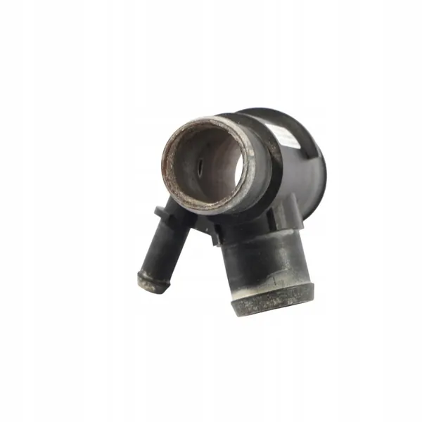 Conector de Tubería de Agua Land Rover OEM LR025969 image 9