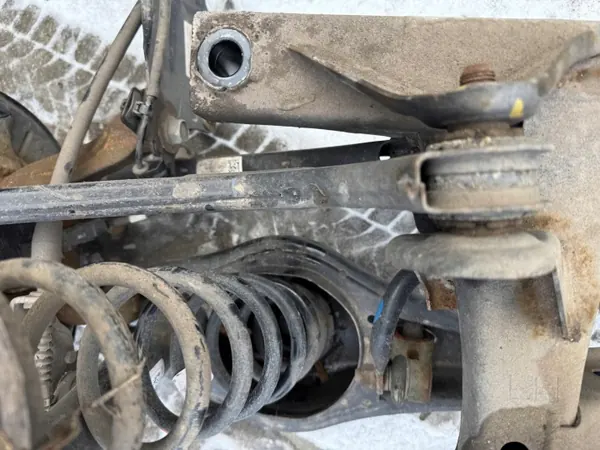 OEM I30 3 KOMBI Achterophanging Balk Compleet image 4