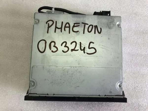 Changer CD 3D0035110A pour VW Phaeton - Occasion image 4