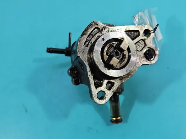 Bomba de vacío OEM 29300-27020 para Toyota RAV4 II 2.0 D4D image 7