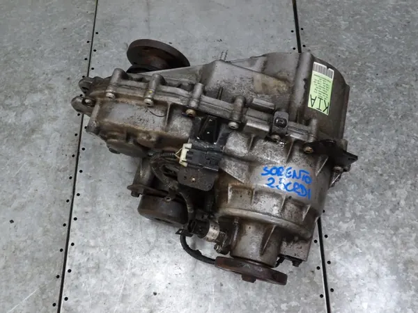 Réducteur KIA SORENTO 2.5 CRDI 47300-3C100 image 2