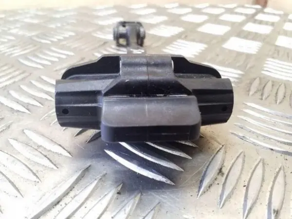 Framstopp vänster/höger OEM A23500-AA Ford Focus MK3 image 3