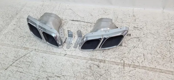 Volvo XC60 II Pakoputken Pää OEM 31454853 31454854 image 3