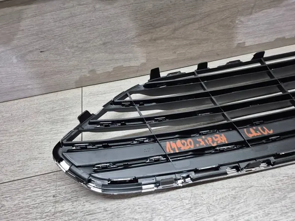 Ford Fiesta 2014 Upper Grill image 7