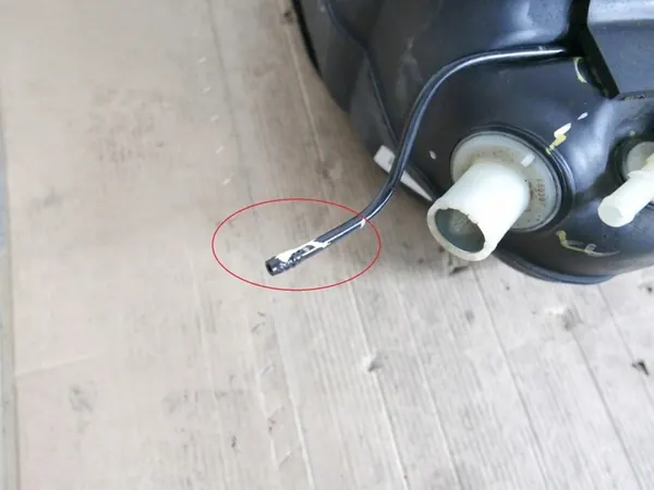 Réservoir de carburant 95273471 2.2D Chevrolet Captiva image 3