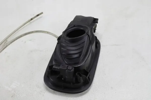 Tampa de depósito OEM 32227339 para Volvo XC60 2.0L image 8