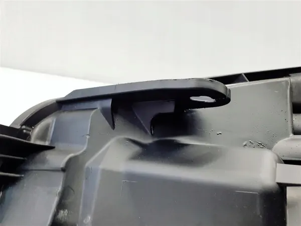 Oikea Xenon-etuvalo Nissan Qashqai I J10 09-13 image 9