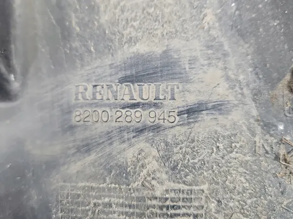Front Left Wheel Arch Renault Clio III OEM 8200289945 image 3