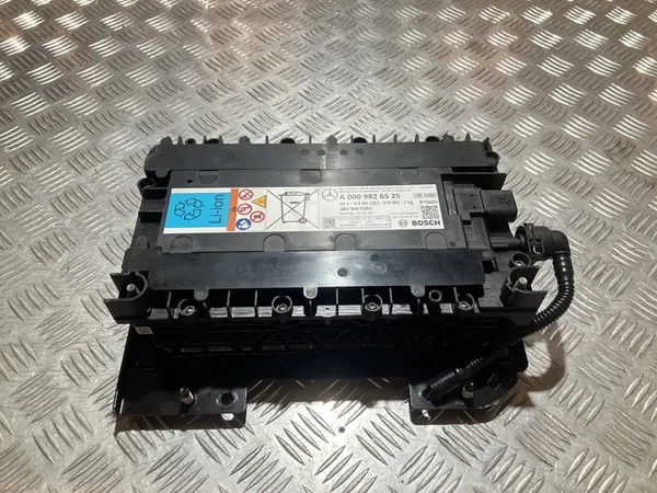 MERCEDES CLA W118 HYBRIDE BATTERIJ image 1
