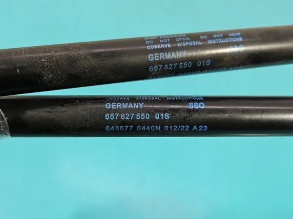 OEM 657827550 Bakluckestöd Set för Skoda Scala image 5