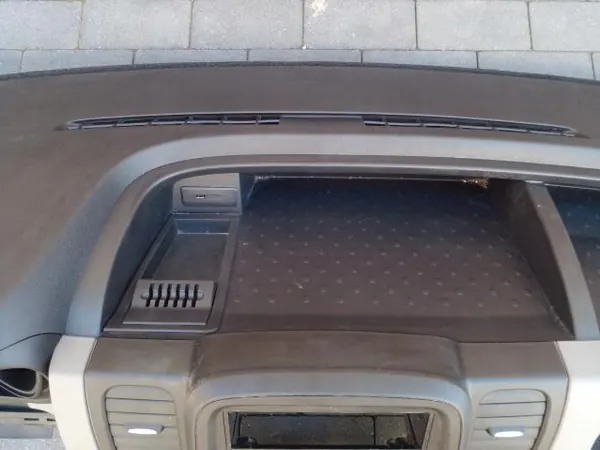 Armaturenbrett-Konsole OEM DESKA ROZDZIELCZA für Renault Trafic III image 6